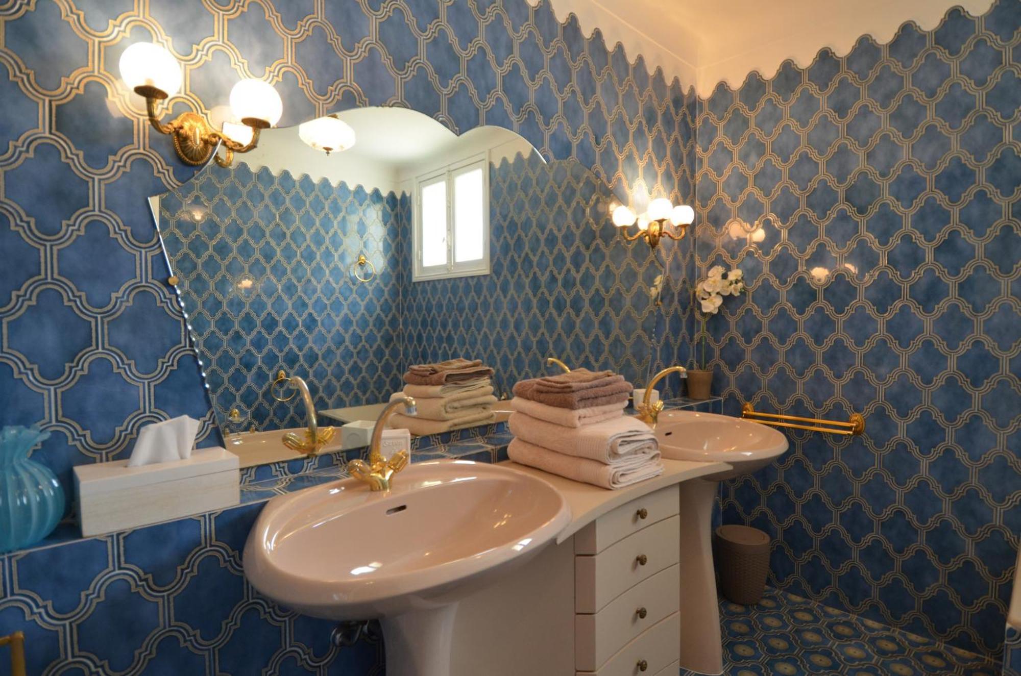 Parc Louisa - Appartement D'Epoque Avec Jardin Et Parking 4 Personnes Le Port De ניס מראה חיצוני תמונה